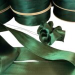 ART 1055 Raso verde inglese con tirante pezze da 50 mt