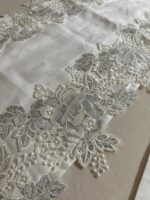 Art 1222 Tris centri in puro lino bianchi - immagine 3