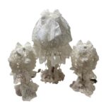 Art1001Tris lampade in pizzo