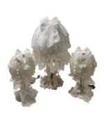 Art1001Tris lampade in pizzo