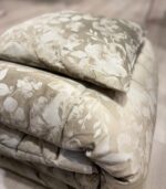 Art 1185 Trapunta tortora in velluto - immagine 4