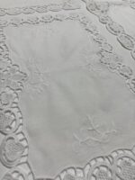 Art 1225 Tris centri in lino bianchi - immagine 3