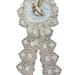 Art 1324 Coccarda in pizzo avorio