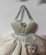 Art 1386 Abitino in velluto avorio - immagine 3