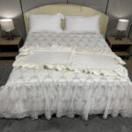 Art 1463 Centro letto panna